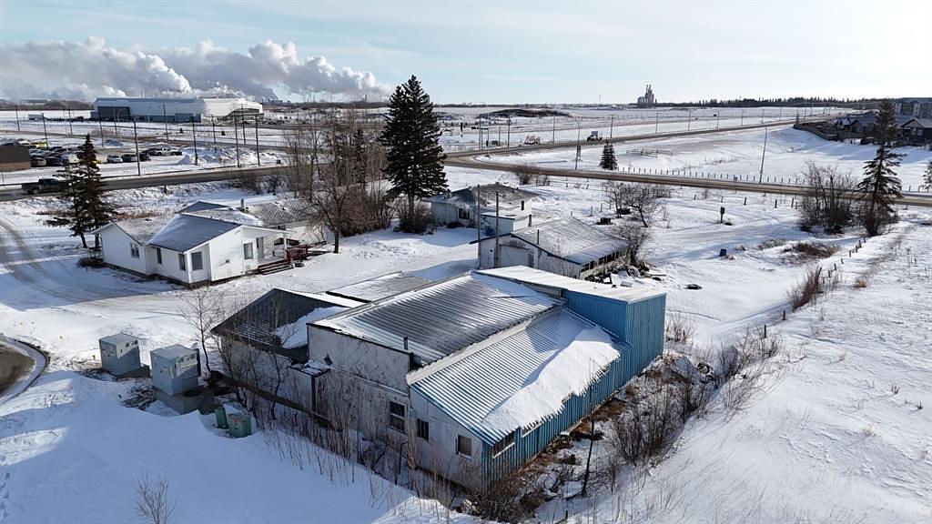 4102 40 Avenue, Lloydminster, SK