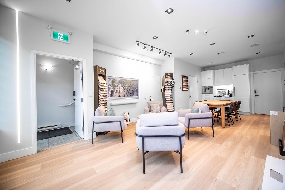 125 - 998 Harbourside Drive, North Vancouver, BC