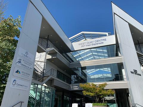 267 Esplanade West, North Vancouver, BC
