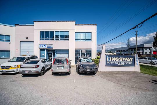 1952 Kingsway Ave, Port Coquitlam, BC