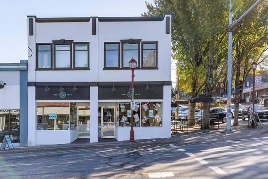 2568 Montrose Avenue, Abbotsford, BC