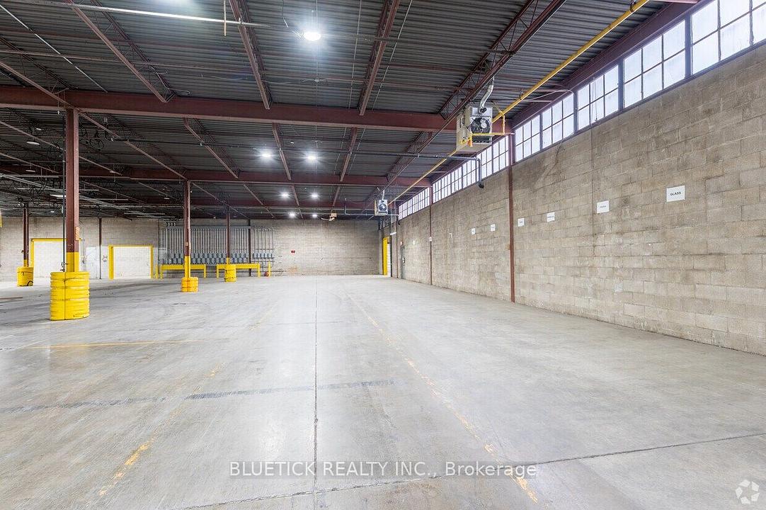3 - 25 Tangiers Road, Toronto, ON