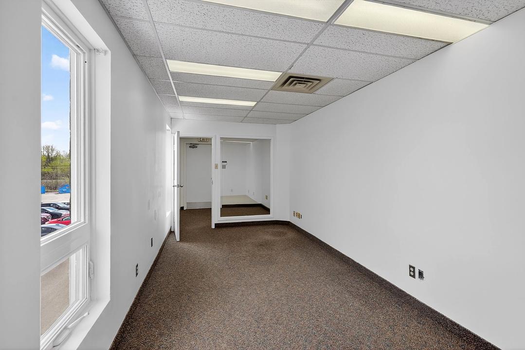 159 Colonnade Road South, Ottawa, ON
