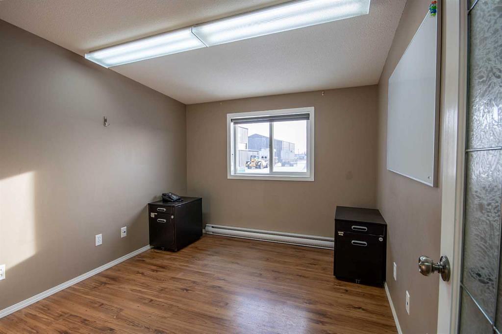 5423 Township Road 325b, Sundre, AB