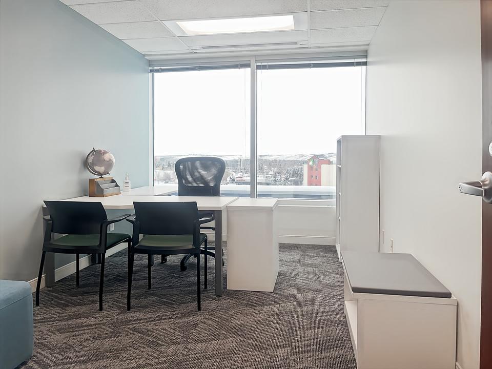 700 - 1816 Crowchild Trail Northwest, Calgary, AB