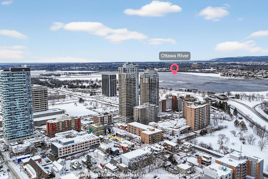 140 Hinchey Avenue, Ottawa, ON