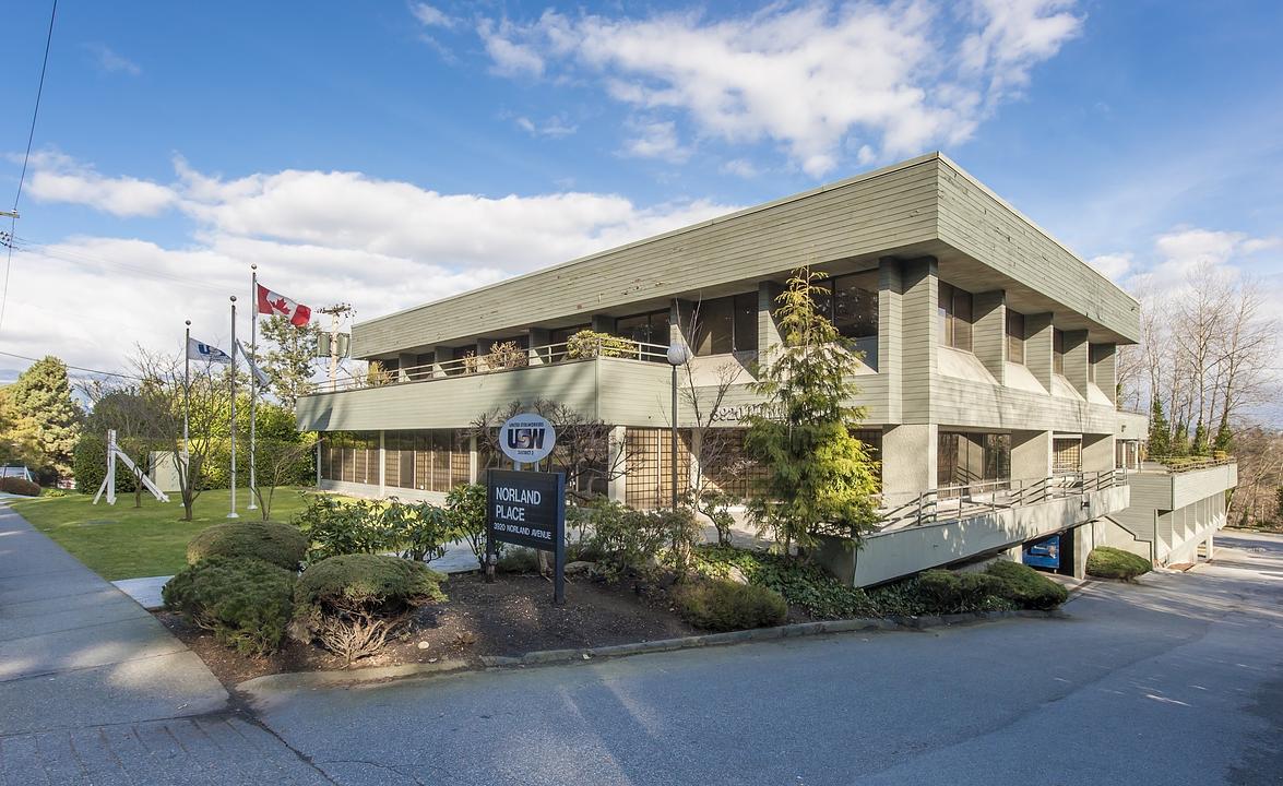 200 - 3920 Norland Ave, Burnaby, BC