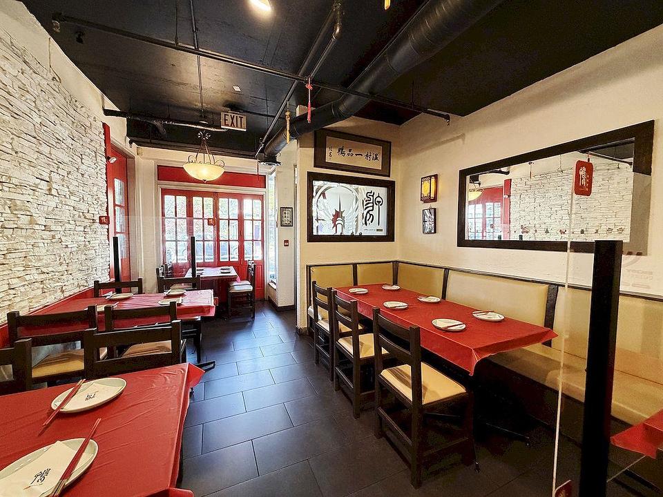 2942 West Broadway, Vancouver, BC