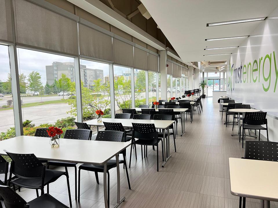 3 - 80 Courtneypark Drive West, Mississauga, ON