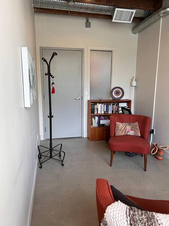 201 - 2190 Fir Street, Vancouver, BC