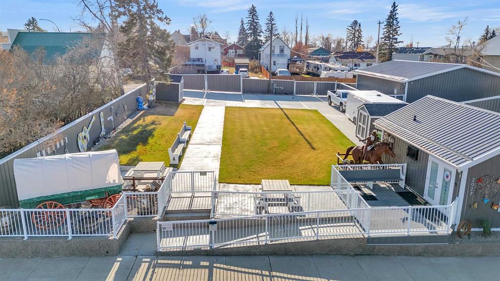 2023 20 Avenue, Bowden, AB