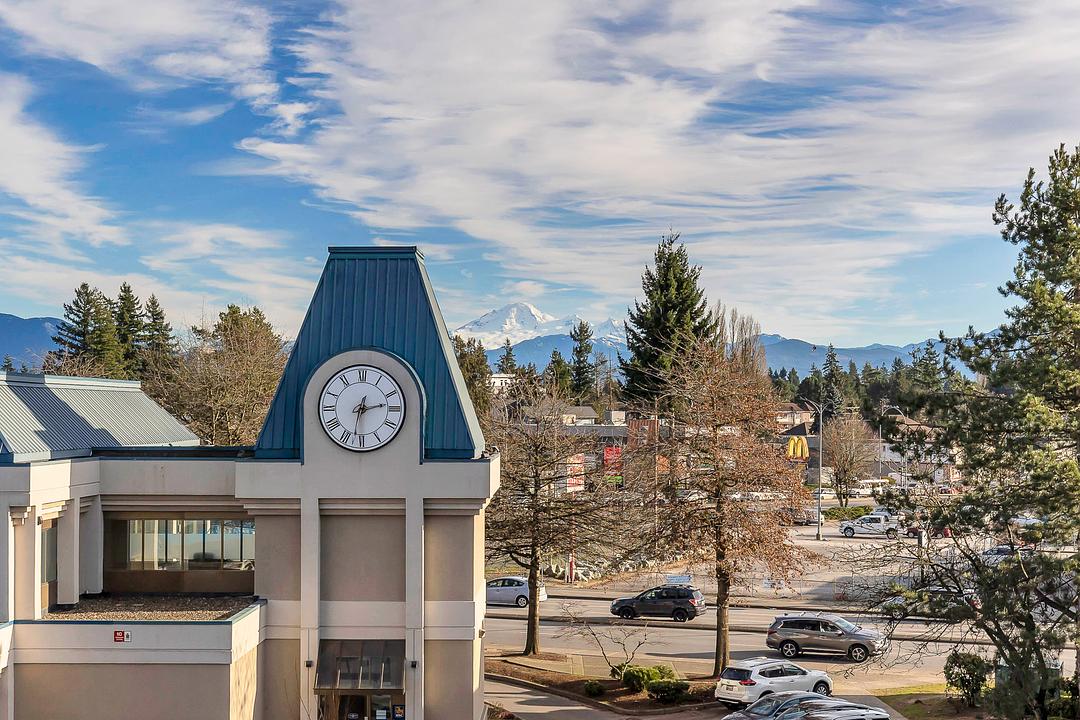 320 - 31935 South Fraser Way, Abbotsford, BC