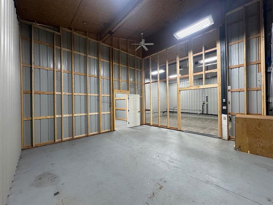 B - 6223 48 Avenue, Camrose, AB