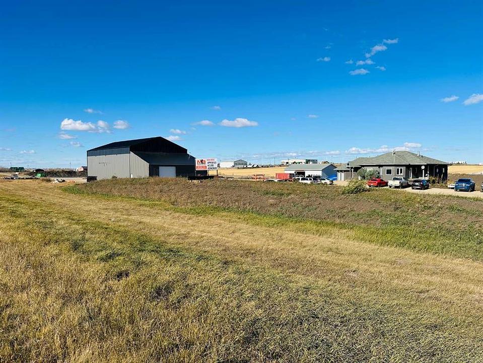 722003 Range Road 53, Clairmont, AB