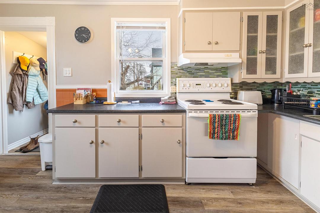 757 Victoria Road, Sydney, NS