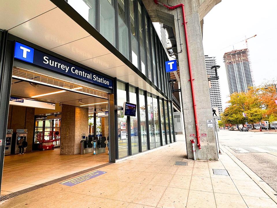 9 - 10302 City Parkway, Surrey, BC