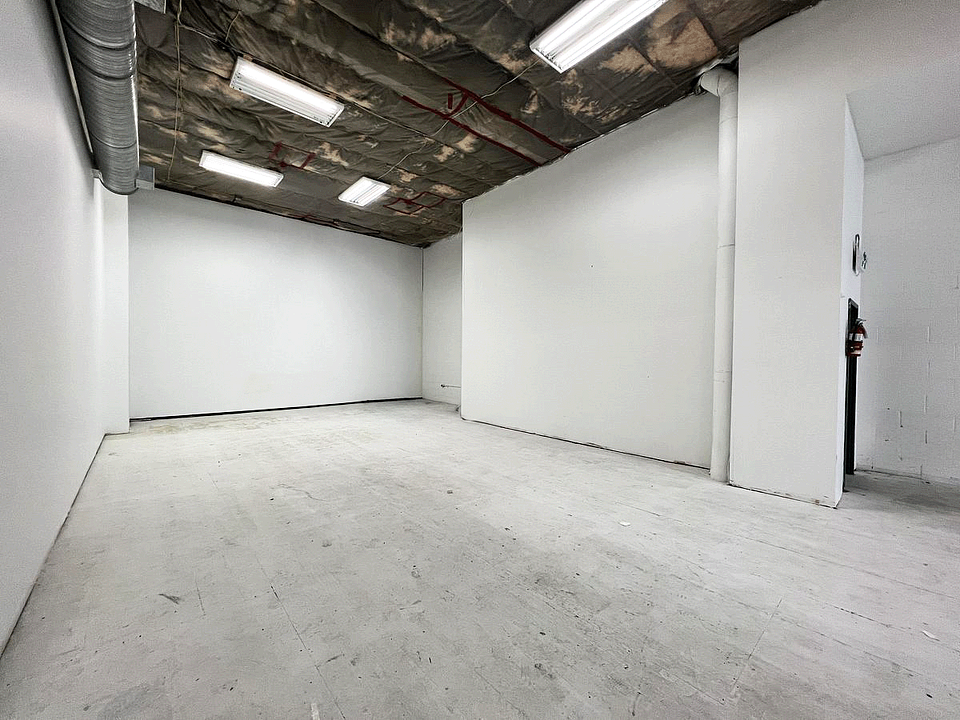 1755 West 4th Avenue, Vancouver, BC