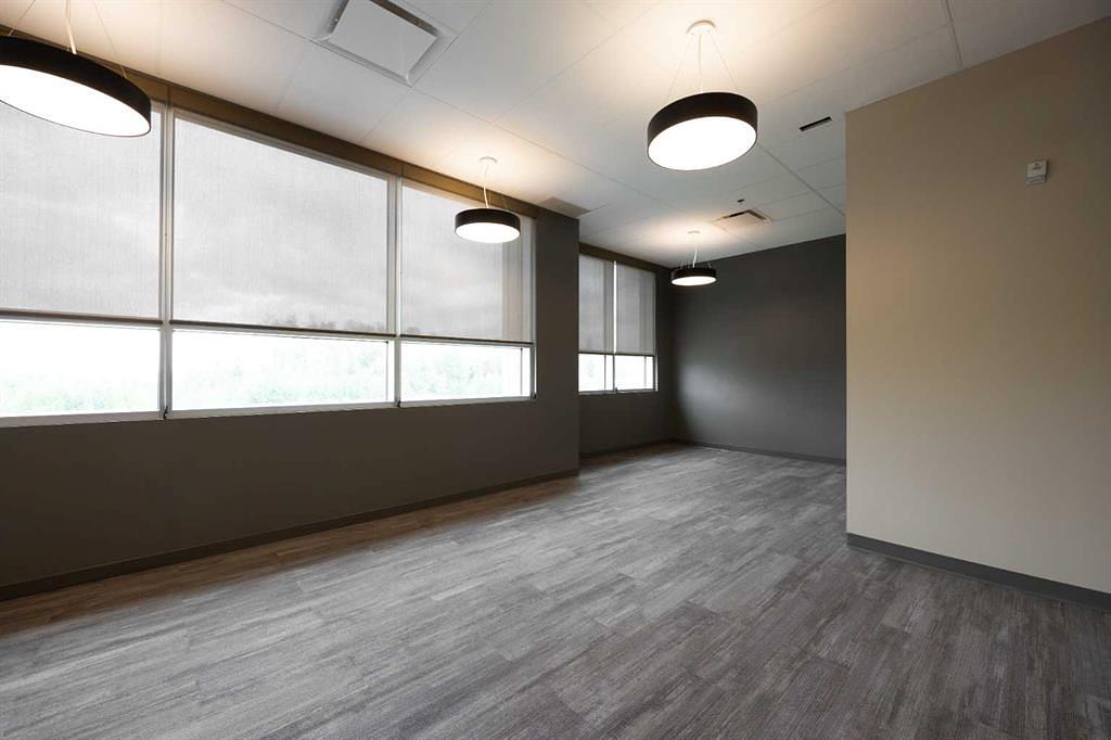 300 - 420 TaigaNova Crescent, Fort McMurray, AB
