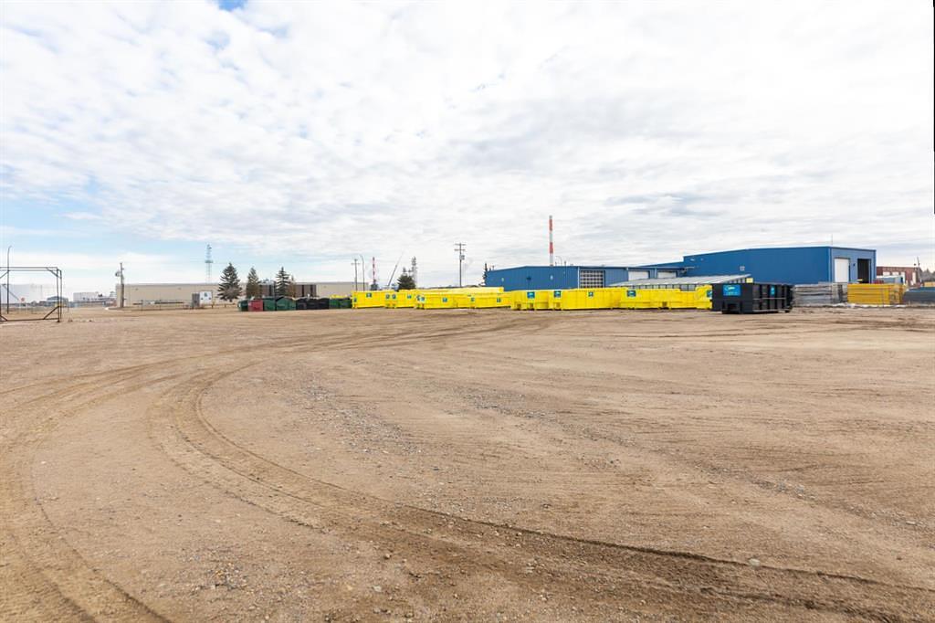 5520 59 Avenue, Lloydminster, AB