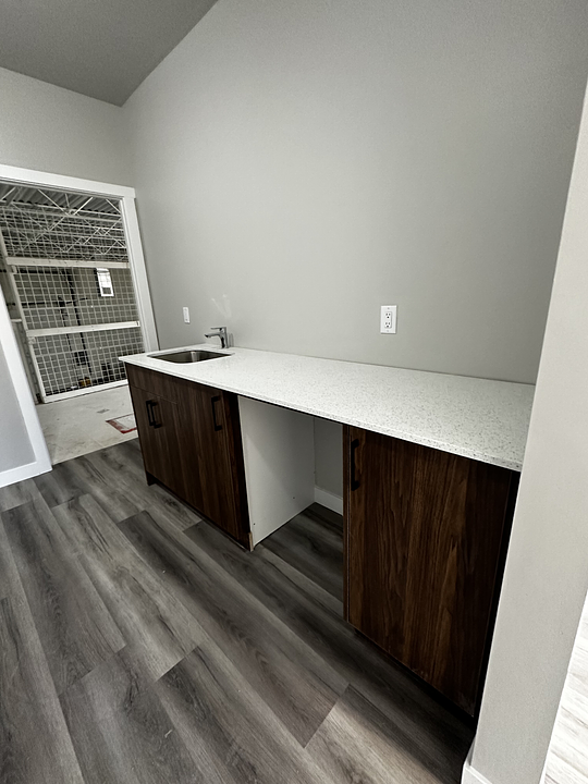1 - 1420 40 Avenue Northeast, Calgary, AB