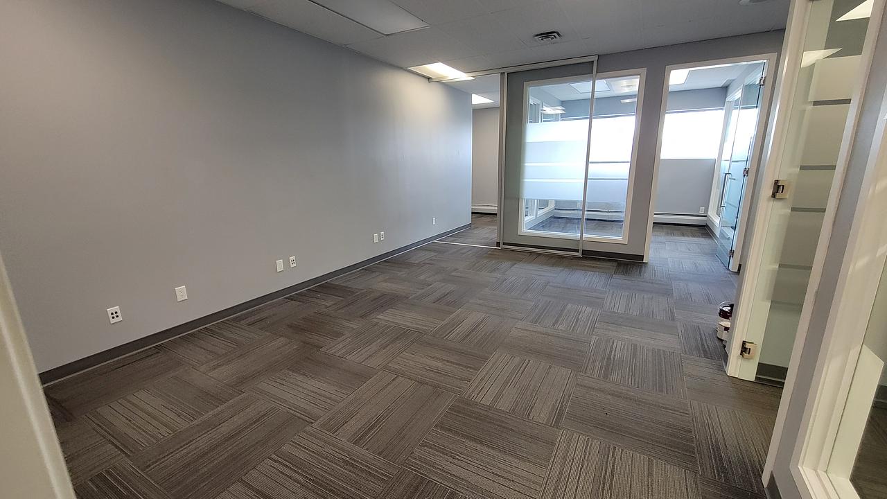 204 - 7730 Macleod Trail SE, Calgary, AB