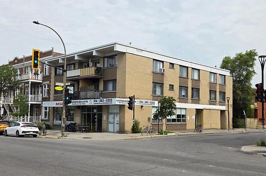 8309 Rue Saint-Denis, Montréal, QC