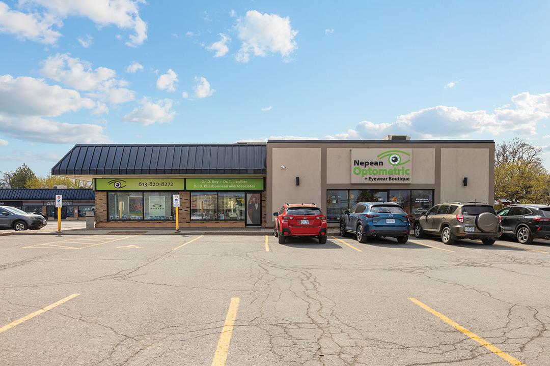 2194 Robertson Rd, Ottawa, ON