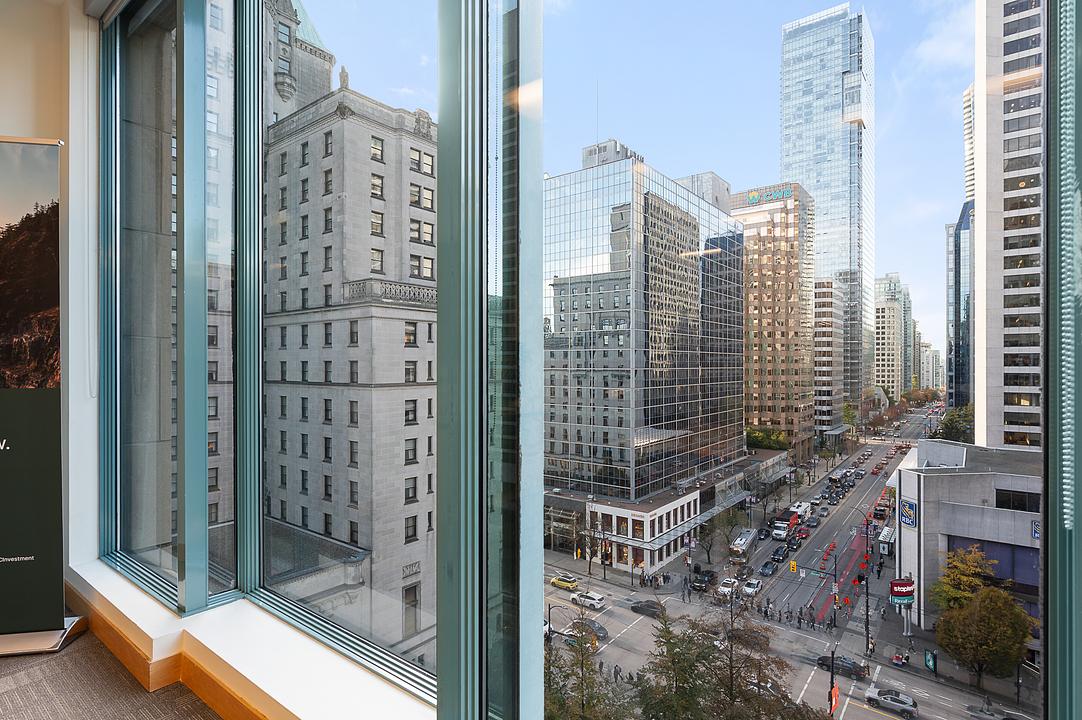 909 - 925 West Georgia Street, Vancouver, BC