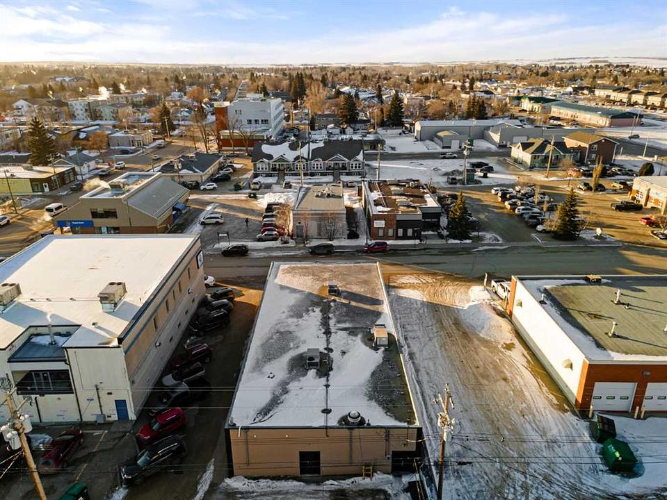 5017 51 Street, Camrose, AB
