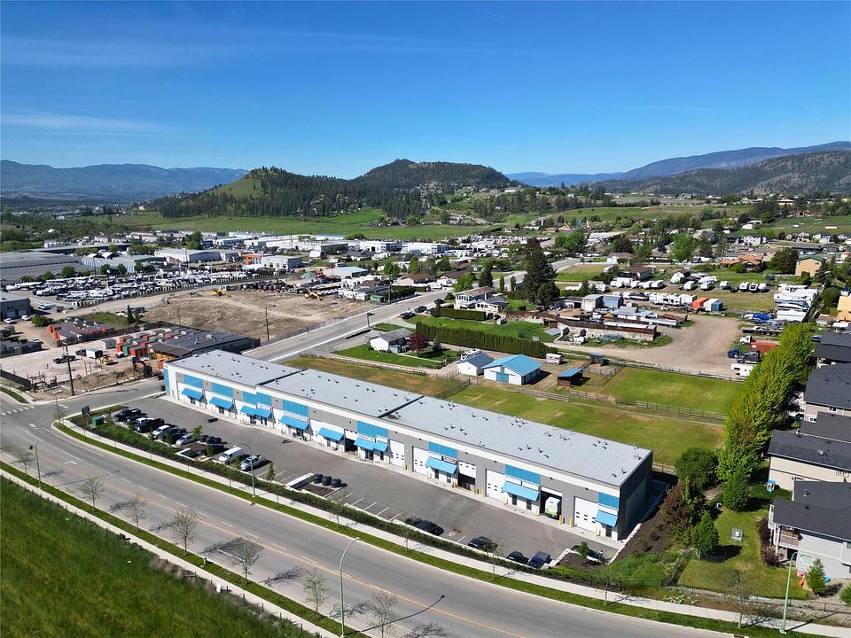 101 - 3196 Appaloosa Road, Kelowna, BC