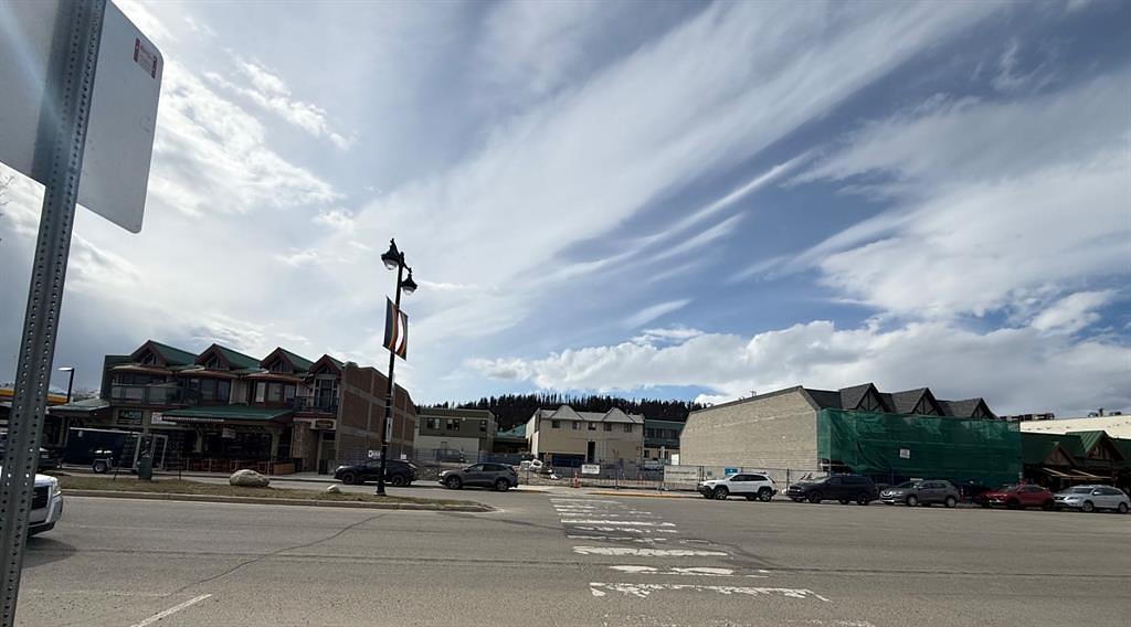 630 Connaught Drive, Jasper, AB