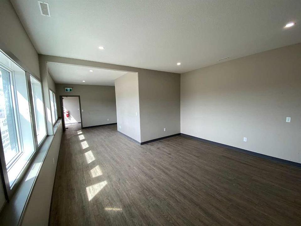 3 - 1010 12 Avenue, Coaldale, AB