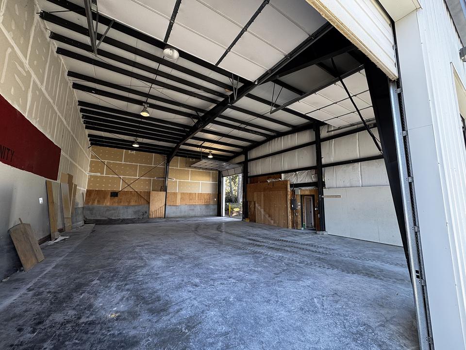6833 Metro Rd, Lantzville, BC