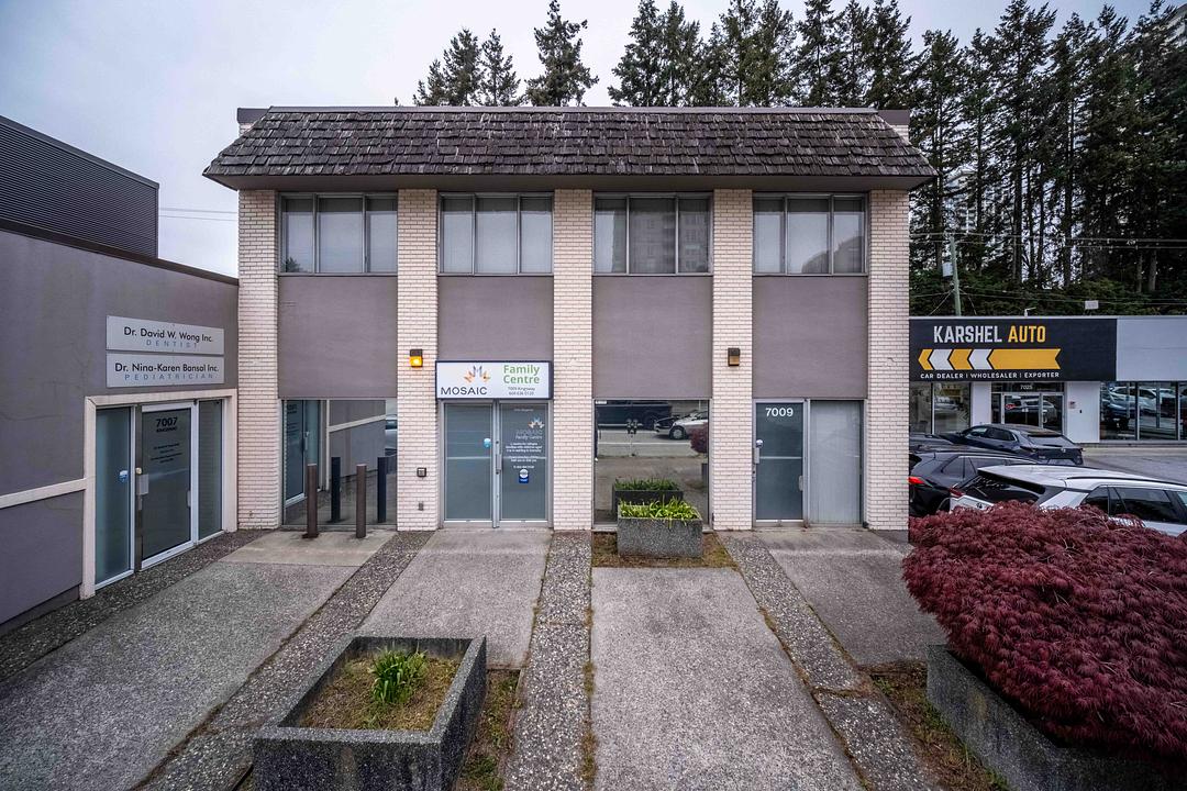 7009-7011 - 7009 Kingsway, Burnaby, BC