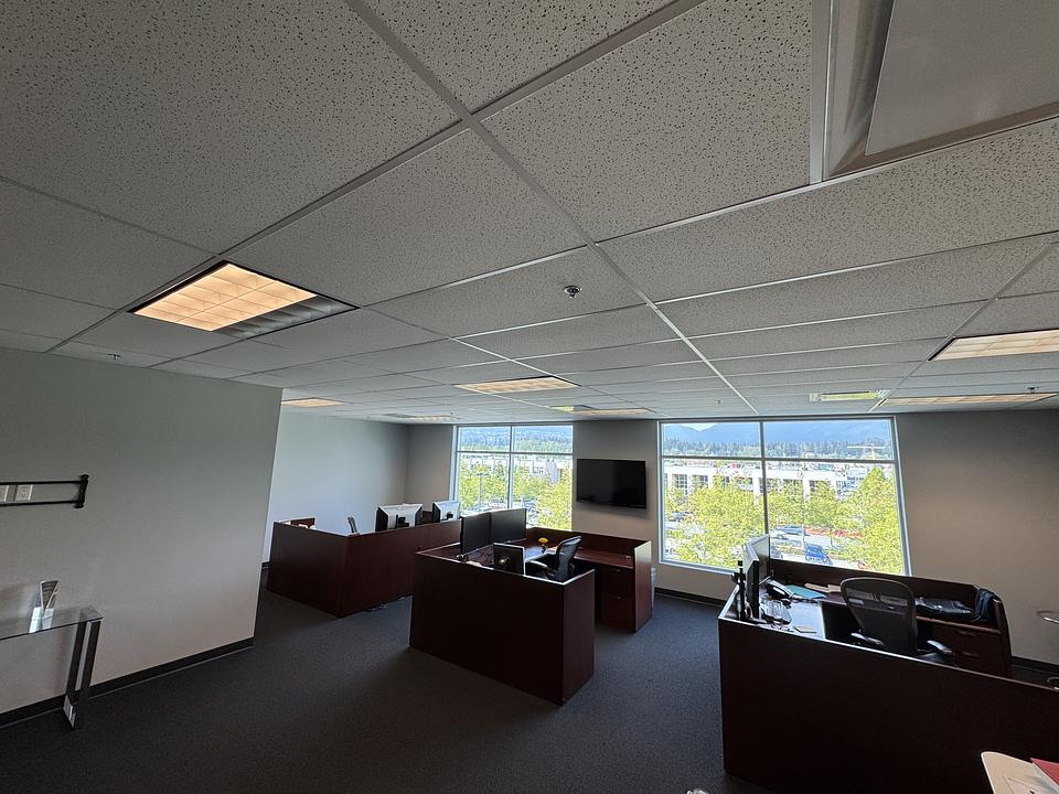 320 - 889 Harbourside Drive, North Vancouver, BC