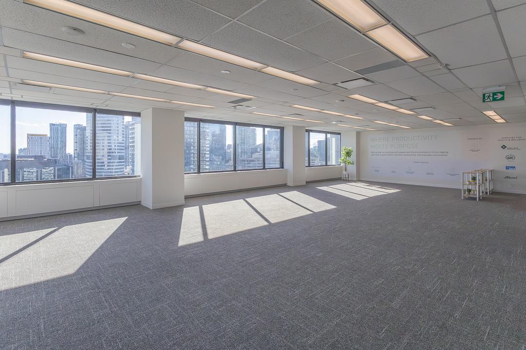 1703 - 180 Dundas Street West, Toronto, ON