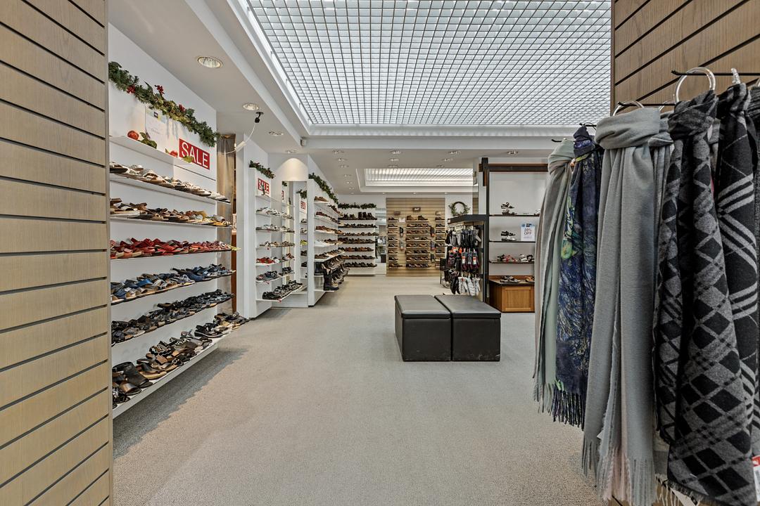 146 Rideau Street, Ottawa, ON