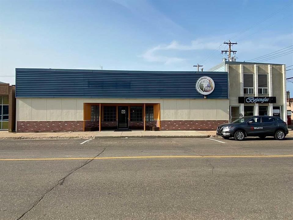 5008 48 Street, Lloydminster, AB