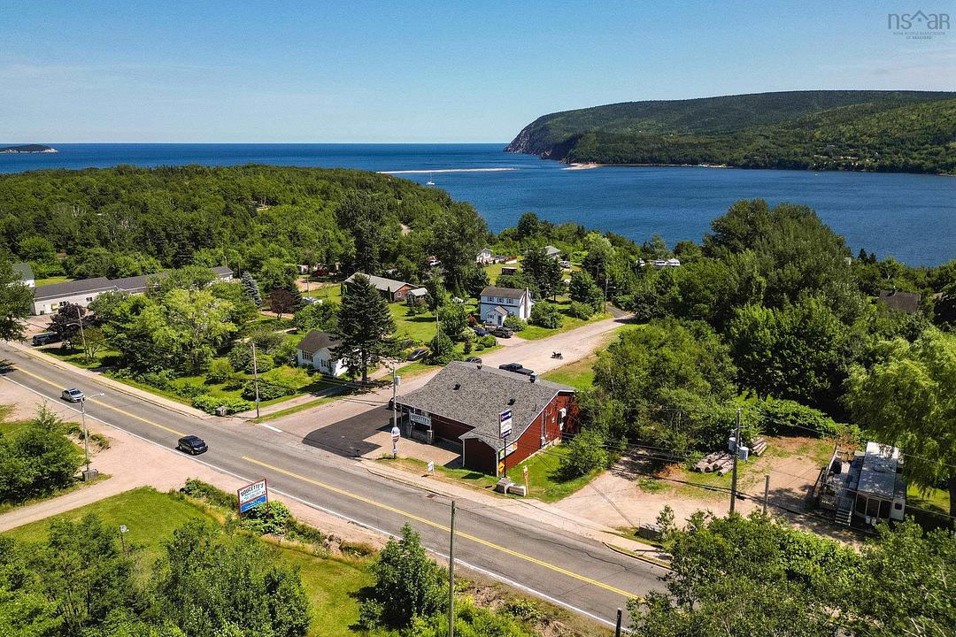 37867 Cabot Trail, Ingonish Beach, NS