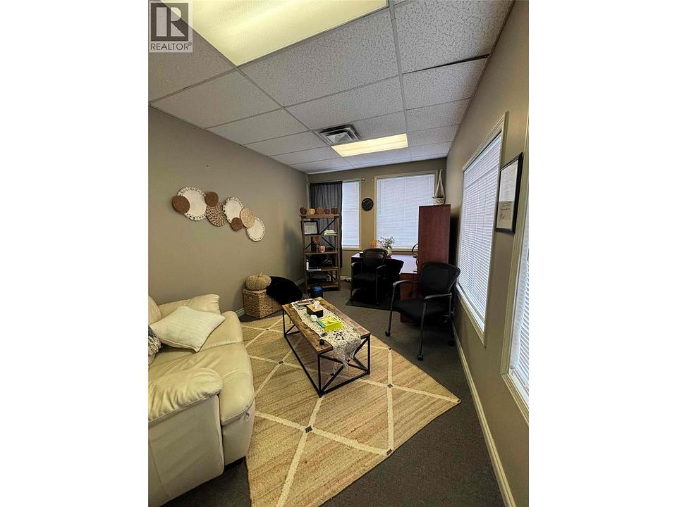 202 - 2808 48 Avenue, Vernon, BC