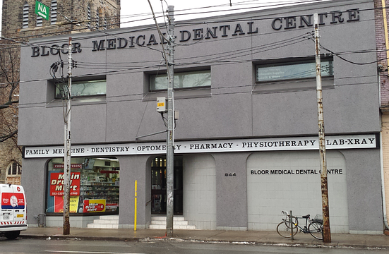 844 Bathurst St, Toronto, ON