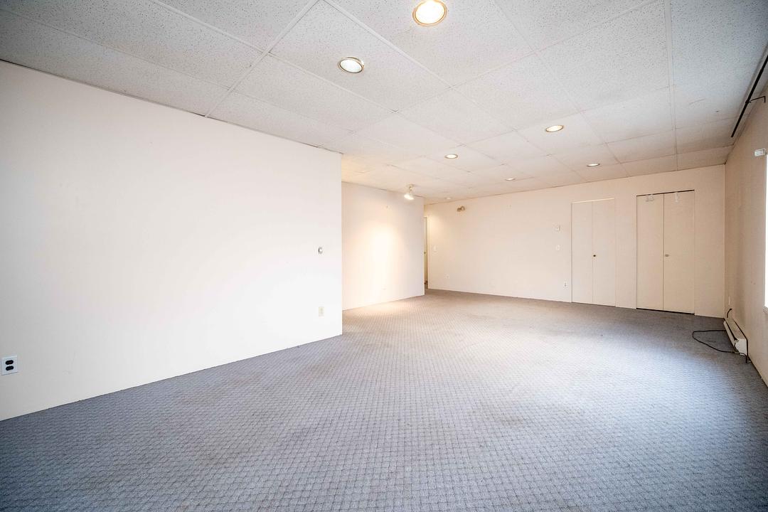 210 - 14770 64 Ave, Surrey, BC