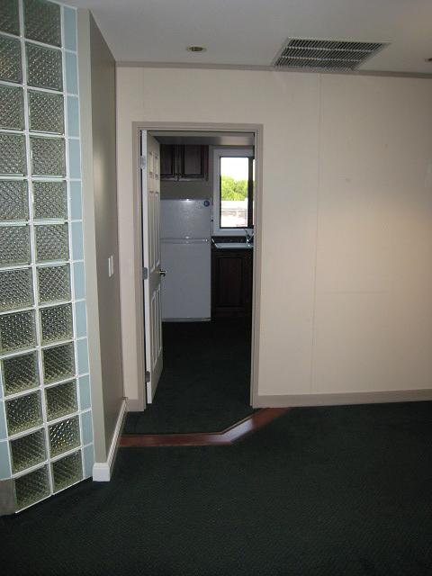 300 - 1538 Foster St, White Rock, BC