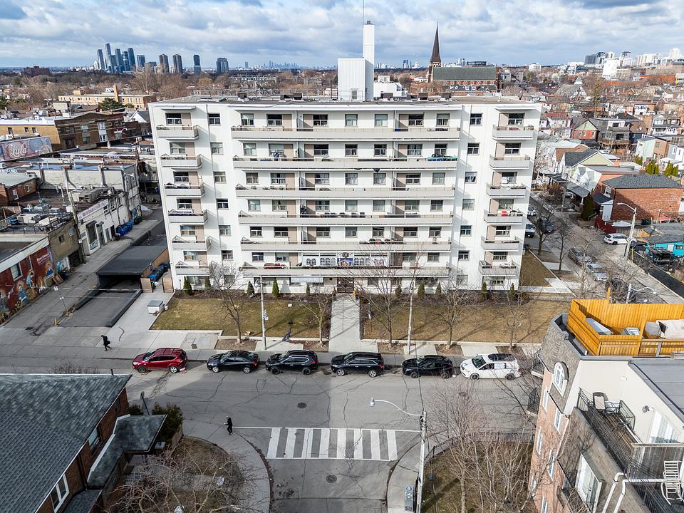 128 Sheridan Avenue, Toronto, ON