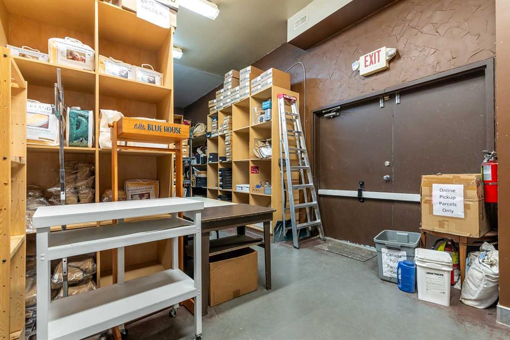 4305 57 Avenue, Lloydminster, AB