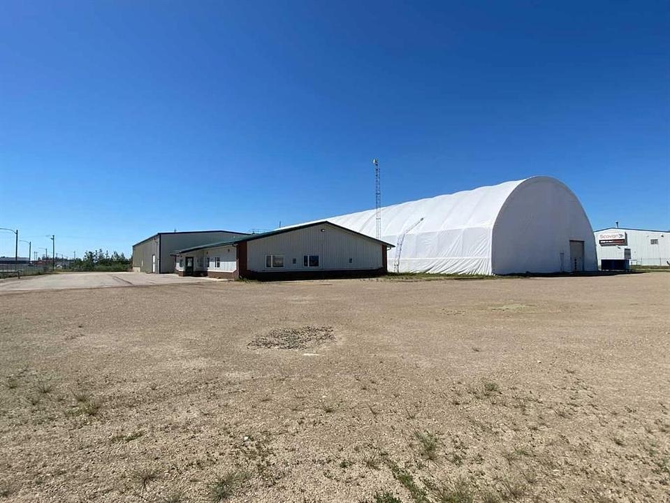 44 Avenue, Ponoka, AB