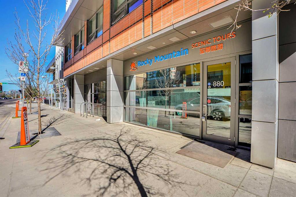 880 4 Avenue Southwest, Calgary, AB