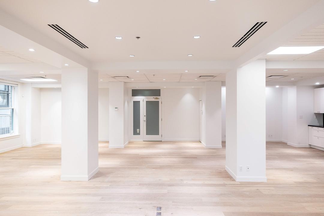 120 - 744 West Hastings Street, Vancouver, BC
