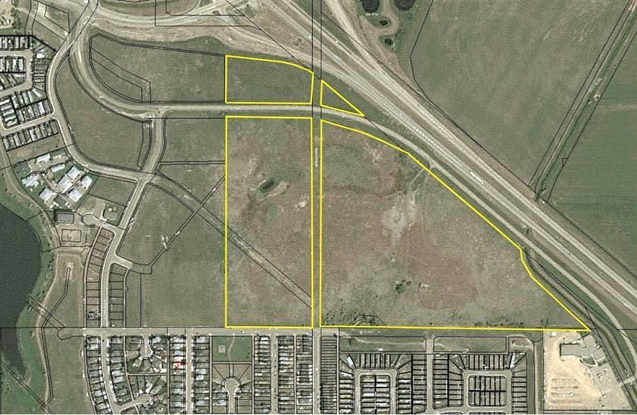 College Drive East, Brooks, AB