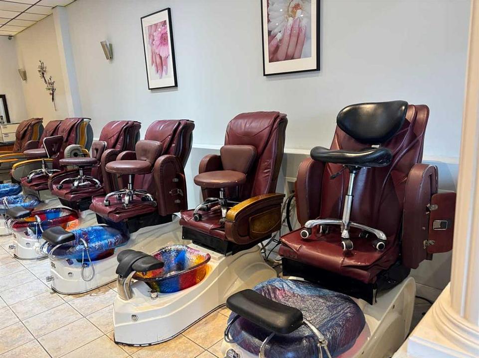 9657 - 9639 Macleod Trail Southwest, Calgary, AB